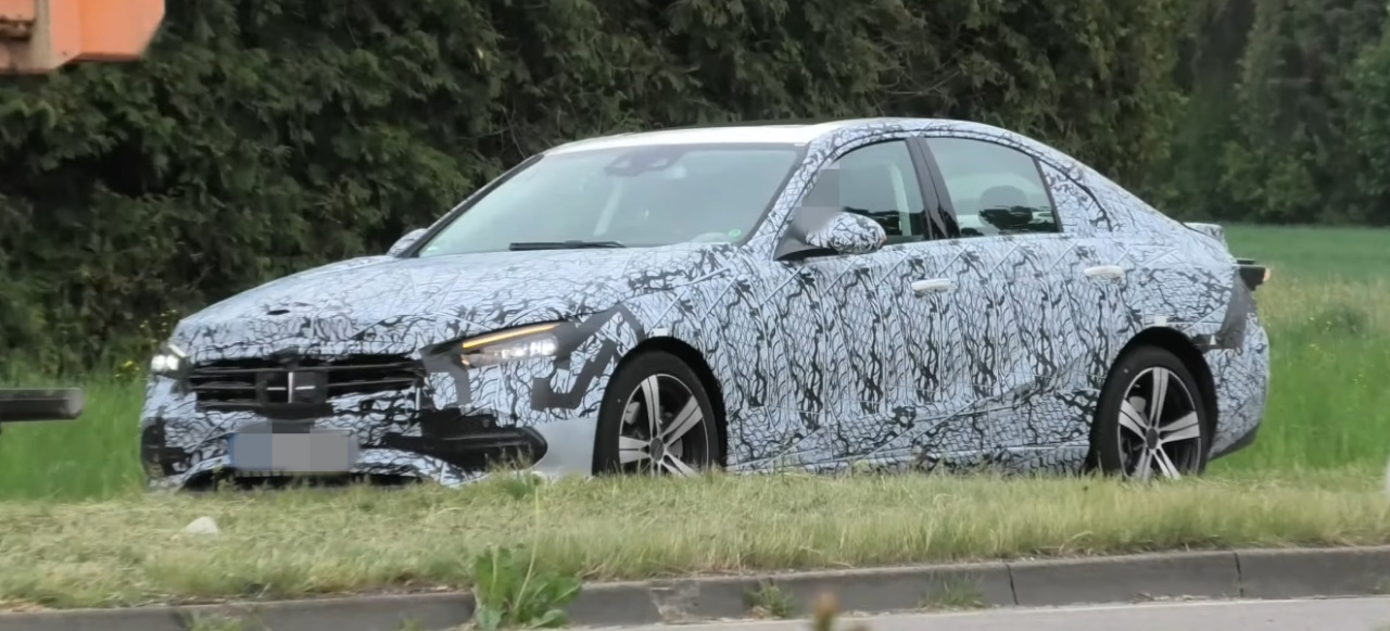 Mercedes Benz Erlk Nig Erwischt Star Spy Shot Aktuelle Bilder Von Der