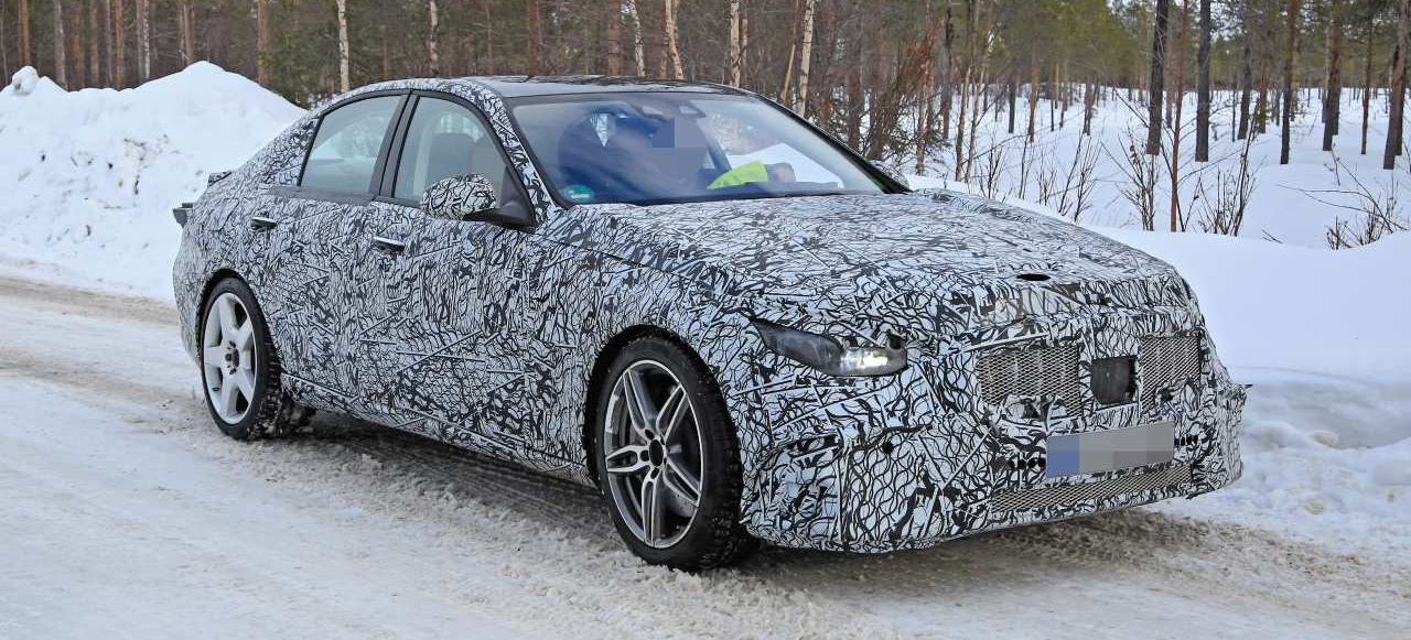 Mercedes AMG Erlkönig erwischt Spy Shot Erste Bilder vom Mercedes AMG C Sternstunde