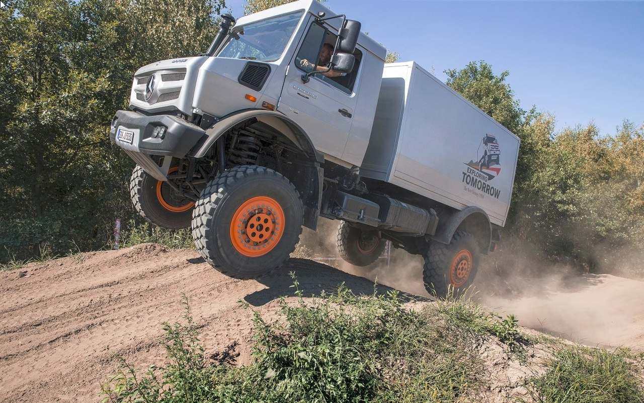 Mercedes Benz Special Trucks Auf Der Abenteuer Allrad Komm Ins