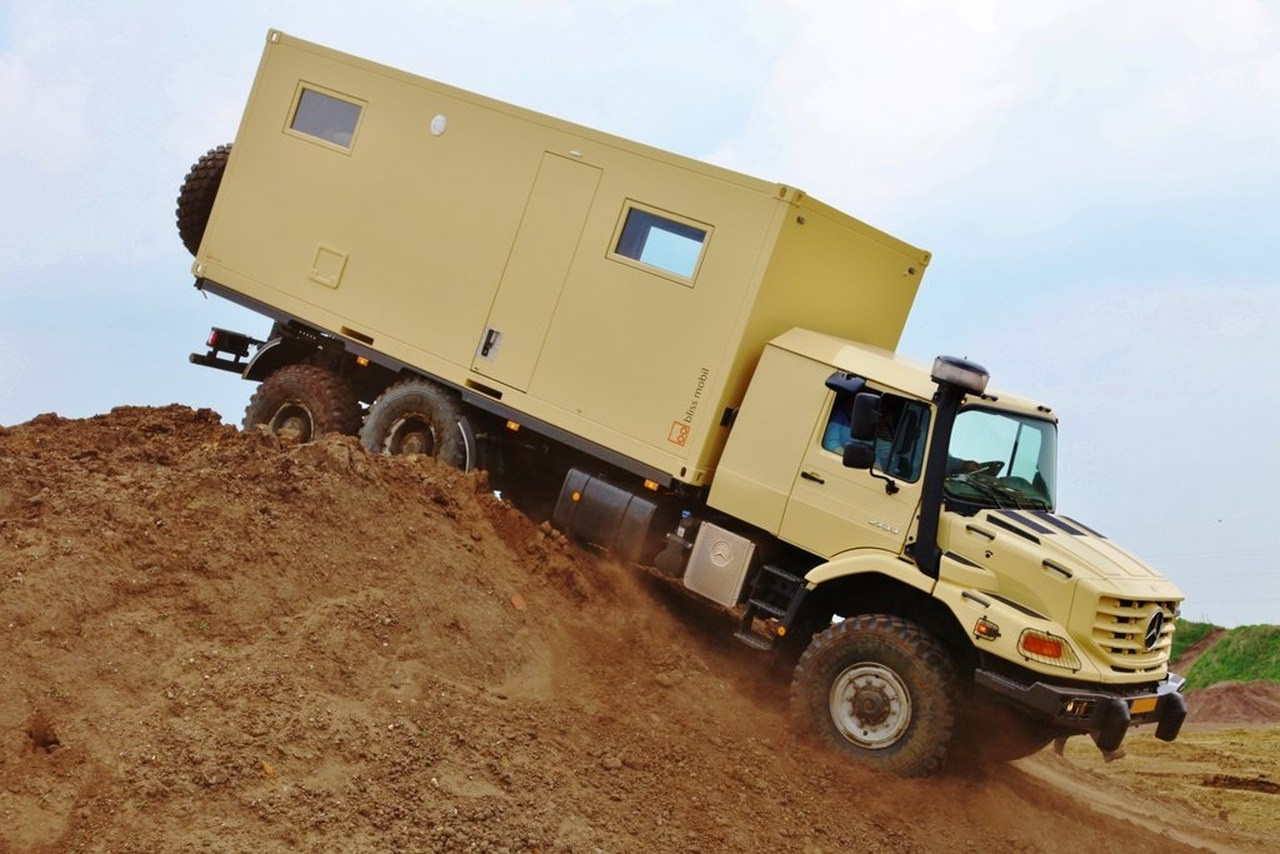 Mercedes Benz Special Trucks Auf Der ABENTEUER ALLRAD Komm Ins