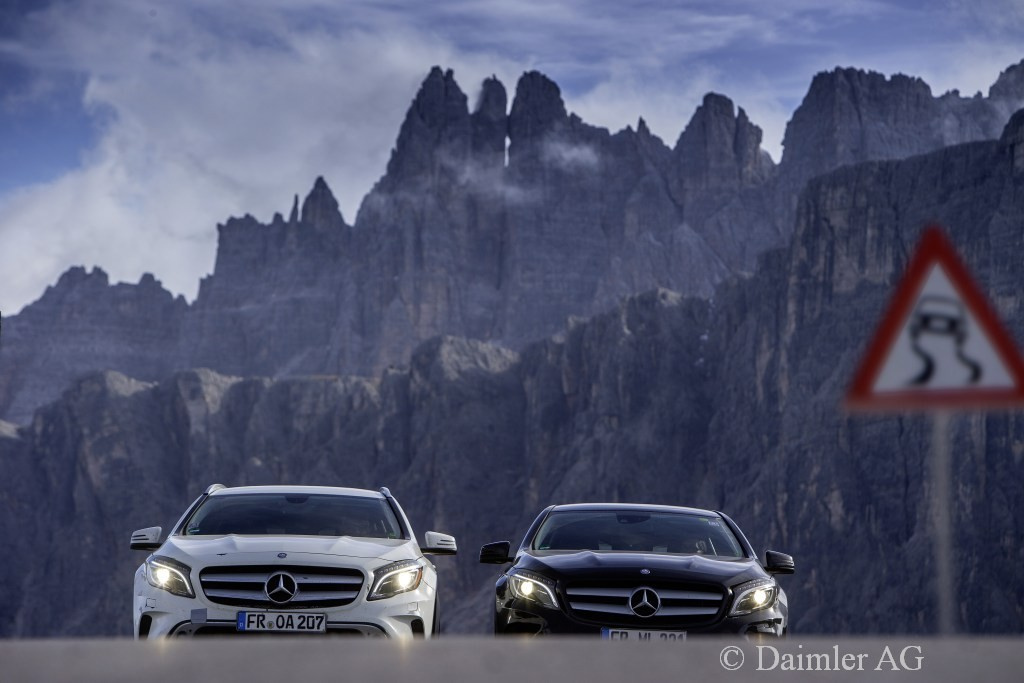 Er Lauft Und Lauft Und Lauft Mercedes Gla Klasse Im 80 000 Km Stresstest Track Field Dauertest Fur Das Neue Kompakt Suv Von Mercedes Ben Fotostrecke Mercedes Fans Das Magazin Fur Mercedes Benz Enthusiasten