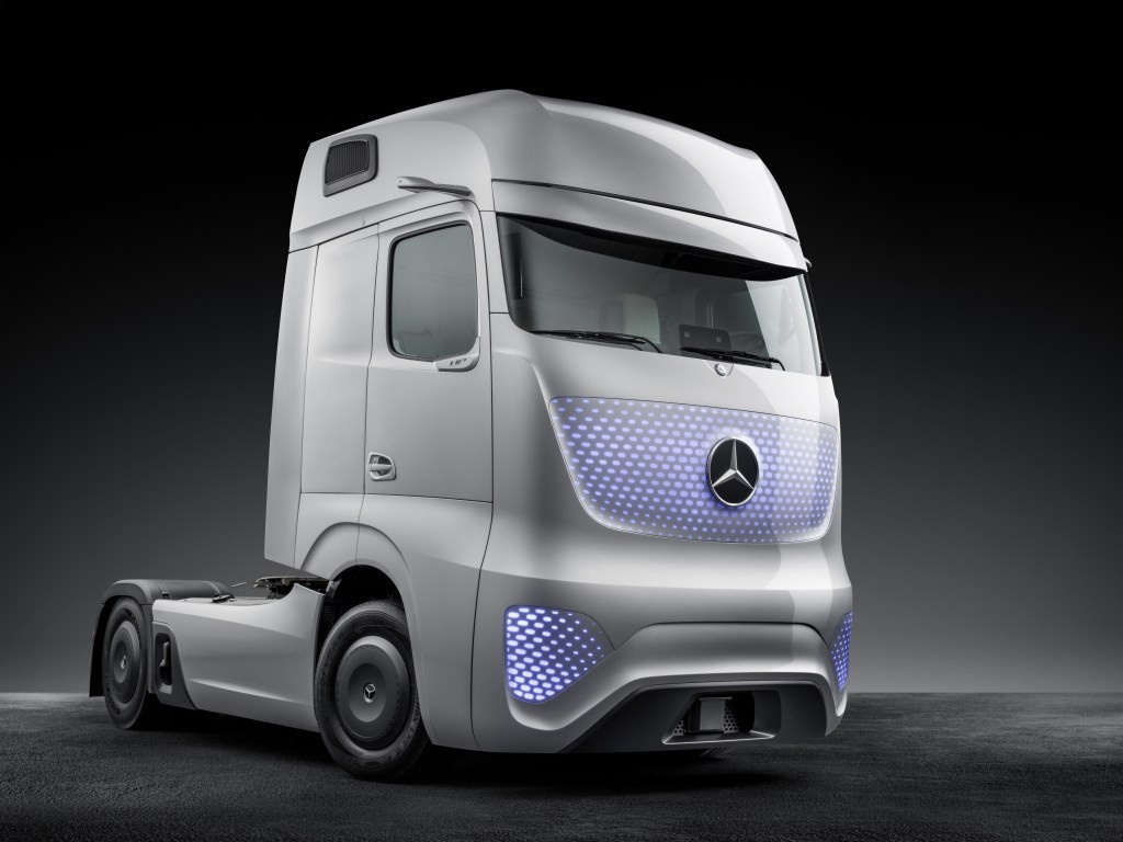 MercedesBenz Future Truck 2025 Weltpremiere der spektakulären Studie