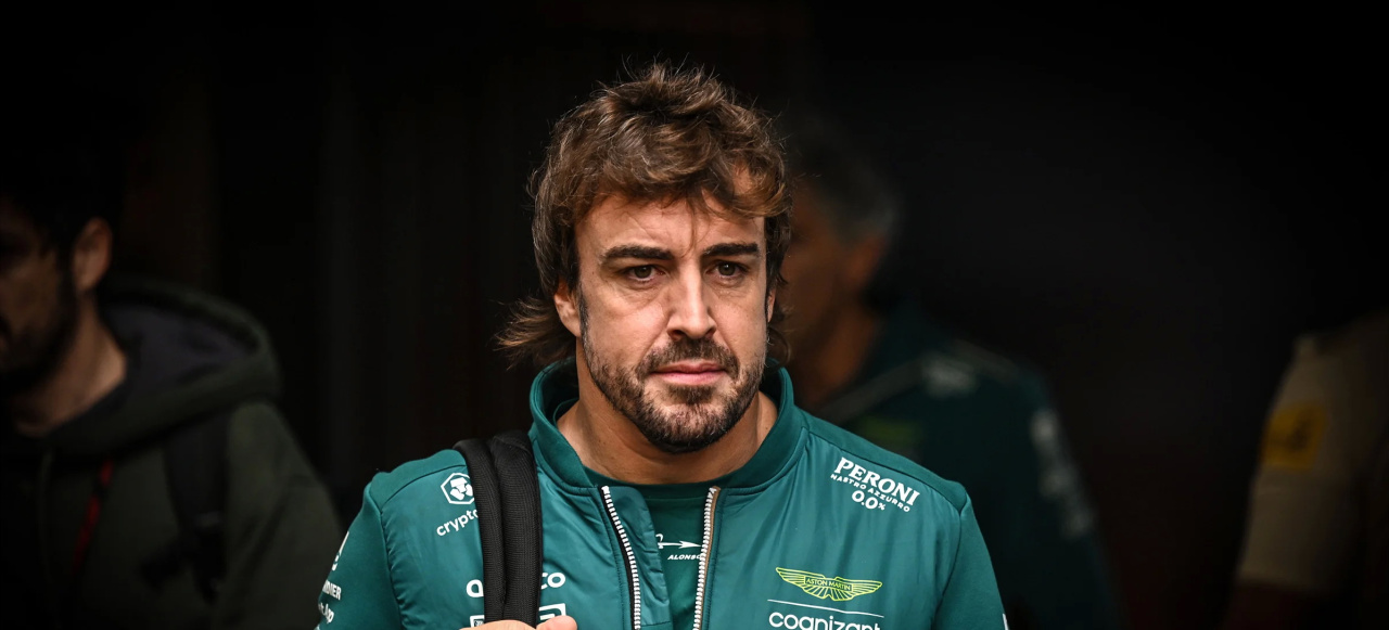 Formel 1 - Fernando Alonso Bleibt Bei Aston Martin: Superstar Gibt ...