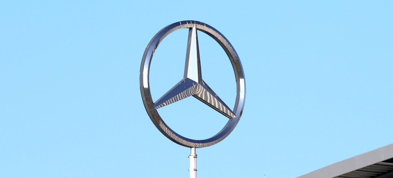 Mercedes Benz Verkaufszahlen Juli 19 Neues Rekordergebnis Der Stern Kann Wieder Strahlen Und Legt Beim Absatz Im Juli Ein Plus Von 12 7 Hin News Mercedes Fans Das Magazin Fur Mercedes Benz Enthusiasten