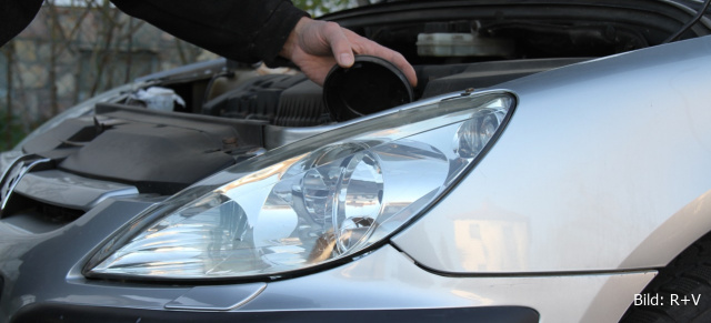 Autoersatzteil: Es werde LED-Licht?: Korrekte Lichtgestalten? LED-Retrofits sind in Autoscheinwerfern oftmals nicht erlaubt
