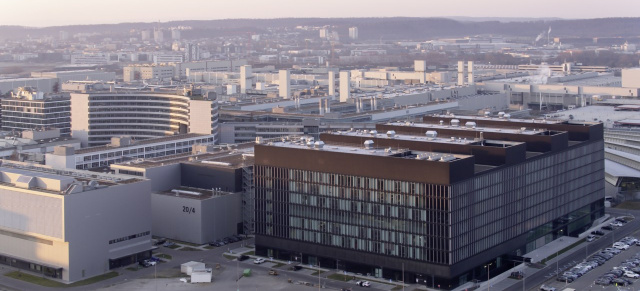 Mercedes-Benz und Digitalisierung: Mercedes-Benz eröffnet Software-Integrationsfabrik in Sindelfingen