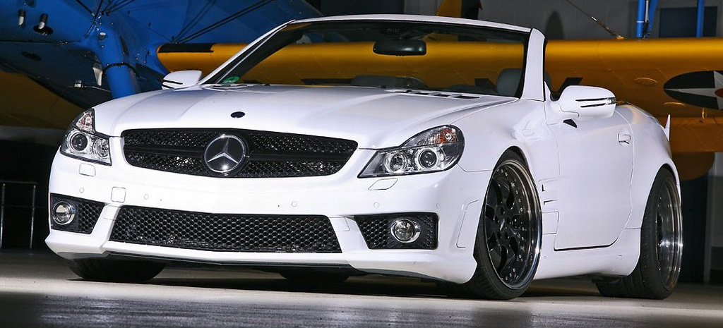 White sl65 AMG