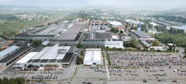 Mercedes erfolgreich auf Achse: Achsenproduktion in Kassel brummt: 2013 wird ein erfolgreiches Jahr für das MB Achsenwerk in Kassel 