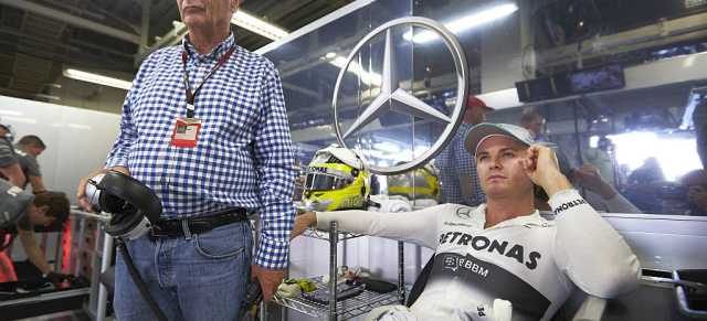 Grand Prix von Japan: Vettel siegt: Silberpfeile stumpf: Lewis Hamilton raus  Nico Rosberg im Pech
