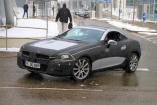 Neue Bilder: 2011er Mercedes SLK verliert deutlich an Tarnung: Mercedes-Fans.de erwischt den 2011er SLK Erlkönig erneut.