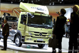 Busse, Trucks und Nutzfahrzeuge: Daimler auf der IAA 2010 in Hannover: Daimler Trucks sind zurück in der Gewinnzone und starten mit einer großen Leistungsschau auf der IAA Nutzfahrzeuge durch. 