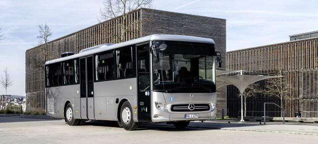 Premiere: Der kompakte Überlandbus Mercedes-Benz Intouro K hybrid: Der neue Intouro K: Hansdampf in engen Gassen