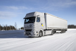 Mercedes Trucks und Elektromobilität: Is cool, man: Mercedes Trucks testet in Finnland Elektro-Lkw
