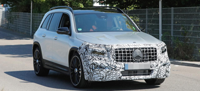 Mercedes-AMG Erlkönig erwischt: Spy shot: Mercedes-AMG GLB 35 Facelift