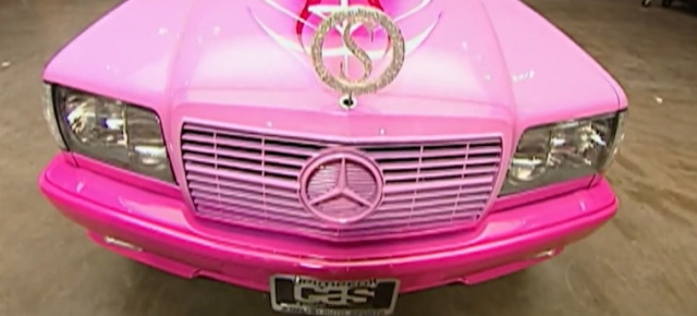 Ein W126 bei Pimp My Ride: Pretty in pink: Mercedes-Benz 300 SD wird gepimpt