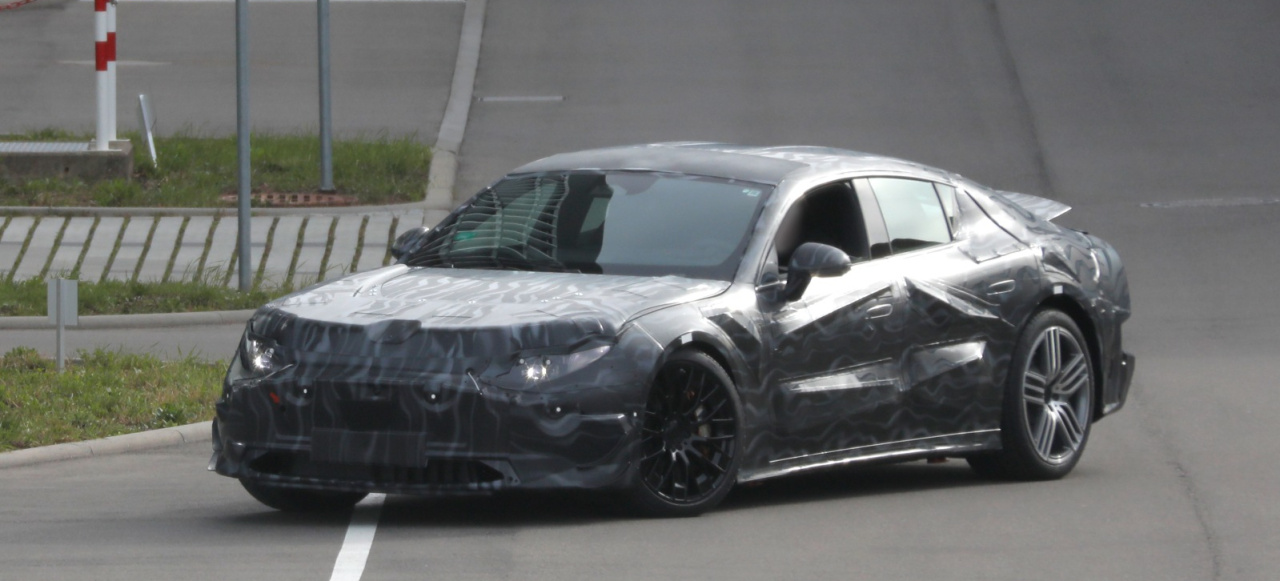 Mercedes Erlk Nig Premiere Erster Vollelektrischer Amg Gt Spy Shot Deb T Vollelektrischer