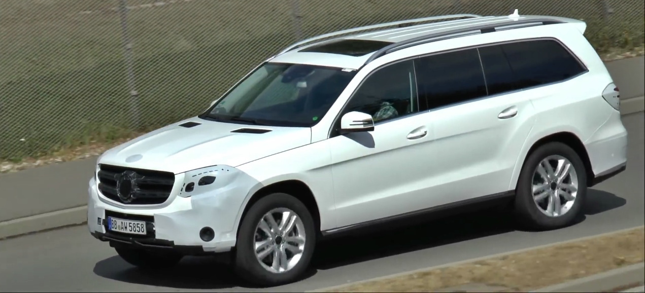 Erlkonig Erwischt Mercedes Benz Gls Aktuelles Video Vom Kommenden Oberklasse Suv X166 News Mercedes Fans Das Magazin Fur Mercedes Benz Enthusiasten