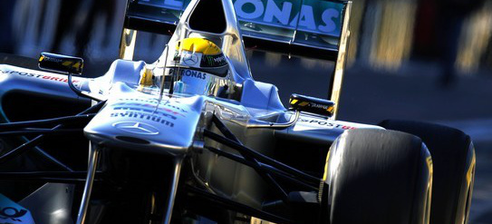 Formel 1: GP Bahrain im Herbst mit Fragezeichen: Mercedes Sportchef Haug sieht Probleme bei der Terminierung  des Formel 1 Grand Prixs in Bahrain
