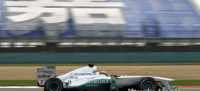 Formel 1: Hamilton siegt beim Großen Preis von China: Sind die Silberpfeile rangerückt? Nico Rosberg qualifizierte sich für den vierten Startplatz des Großen Preis von China in Shanghai - Fünfter im Rennen 