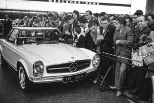 Sexy Sixty: 60 Jahre Mercedes-Benz SL Pagode (W113)
