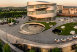 12.12.: Stars & Cars: Freier Eintritt in das Mercedes-Benz Museum